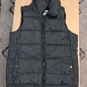 Old Navy Women’s Medium Puffer Vest